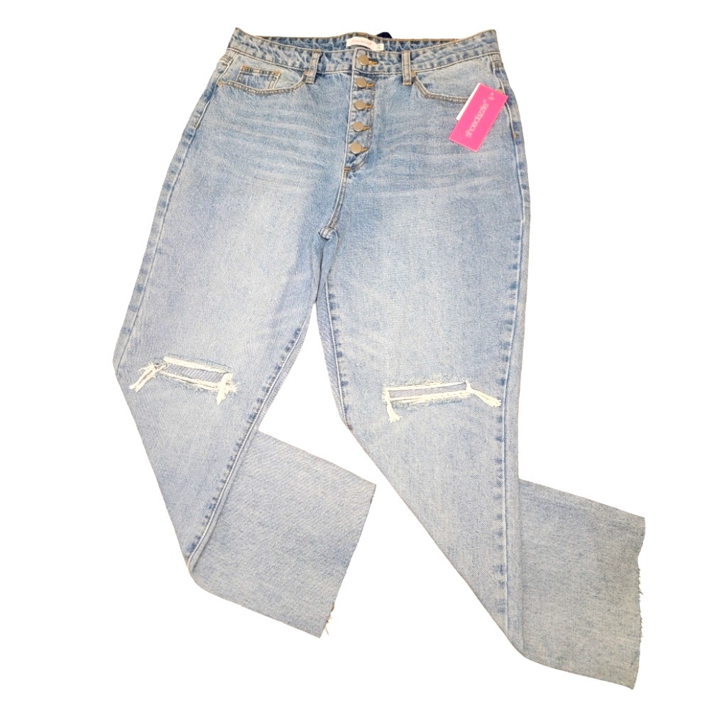 Button Front Straight Leg Light Wash Mom Jeans